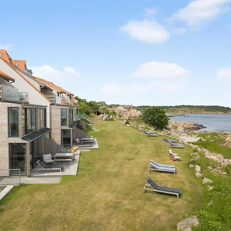 Apartment 1 Bedroom Awesome In