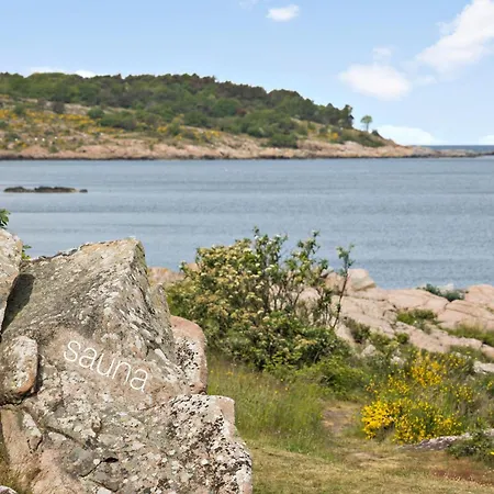 Apartment 1 Bedroom Awesome In Allinge-Sandvig