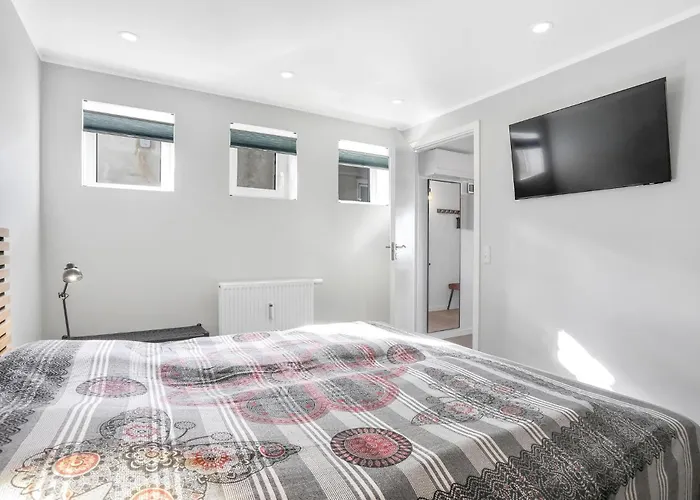 1 Bedroom Awesome In Allinge-Sandvig